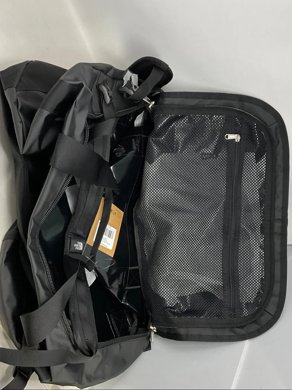 The North Face Base Camp Duffel M - Black with Red Patch